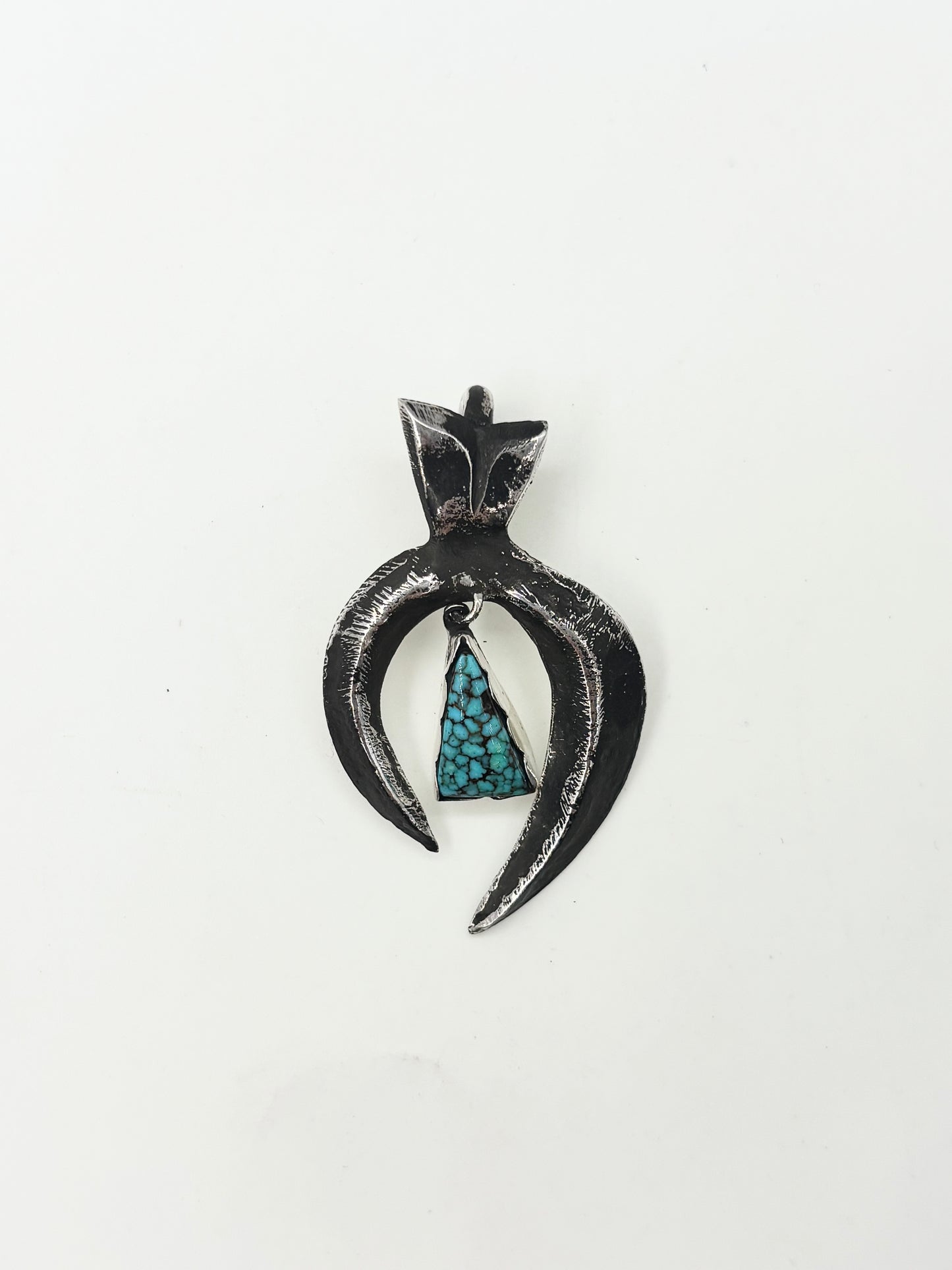 Modern Mini Naja with Triangle Kingman Pendant Tufa Cast