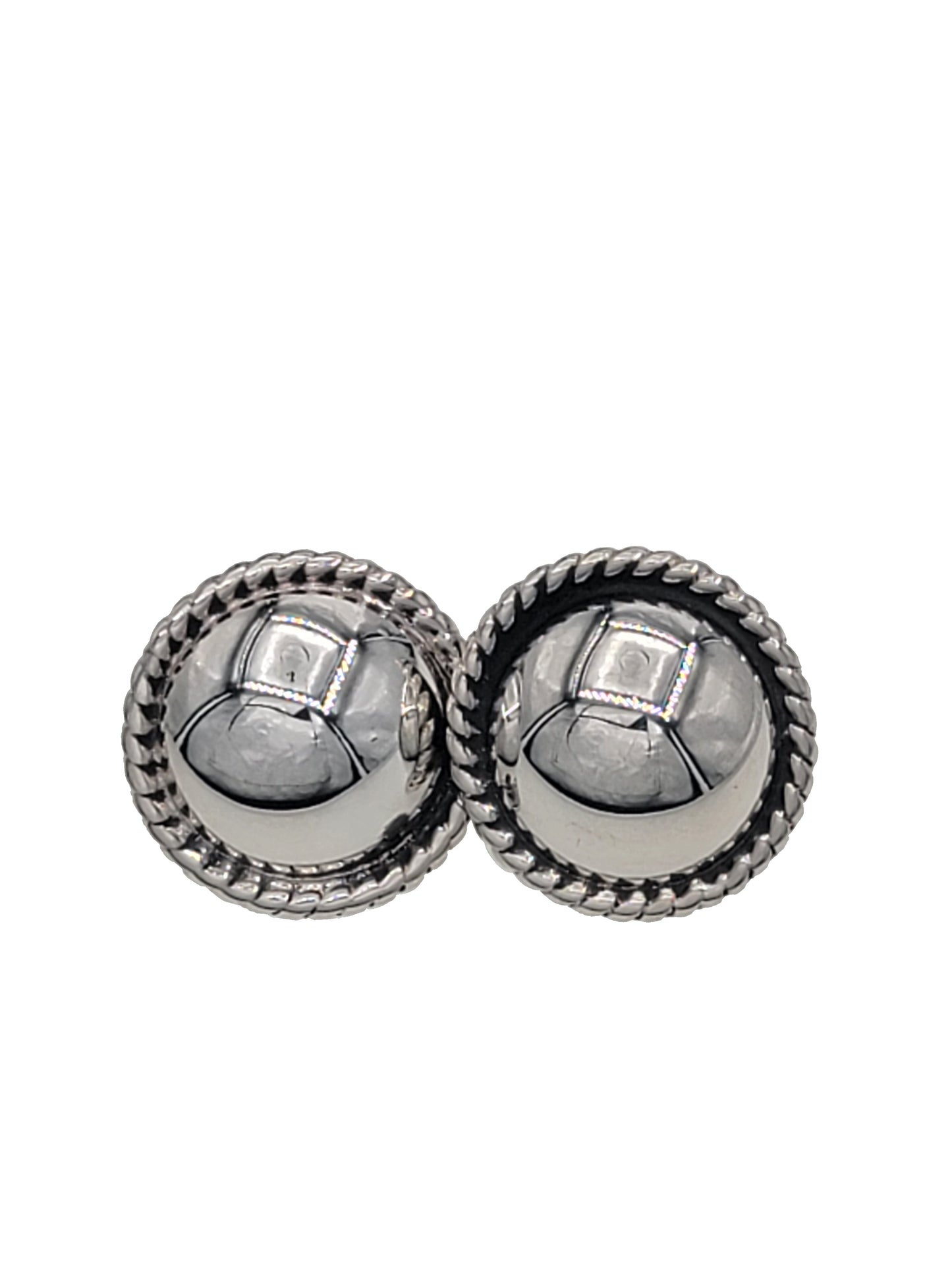 Medium Classic Earrings