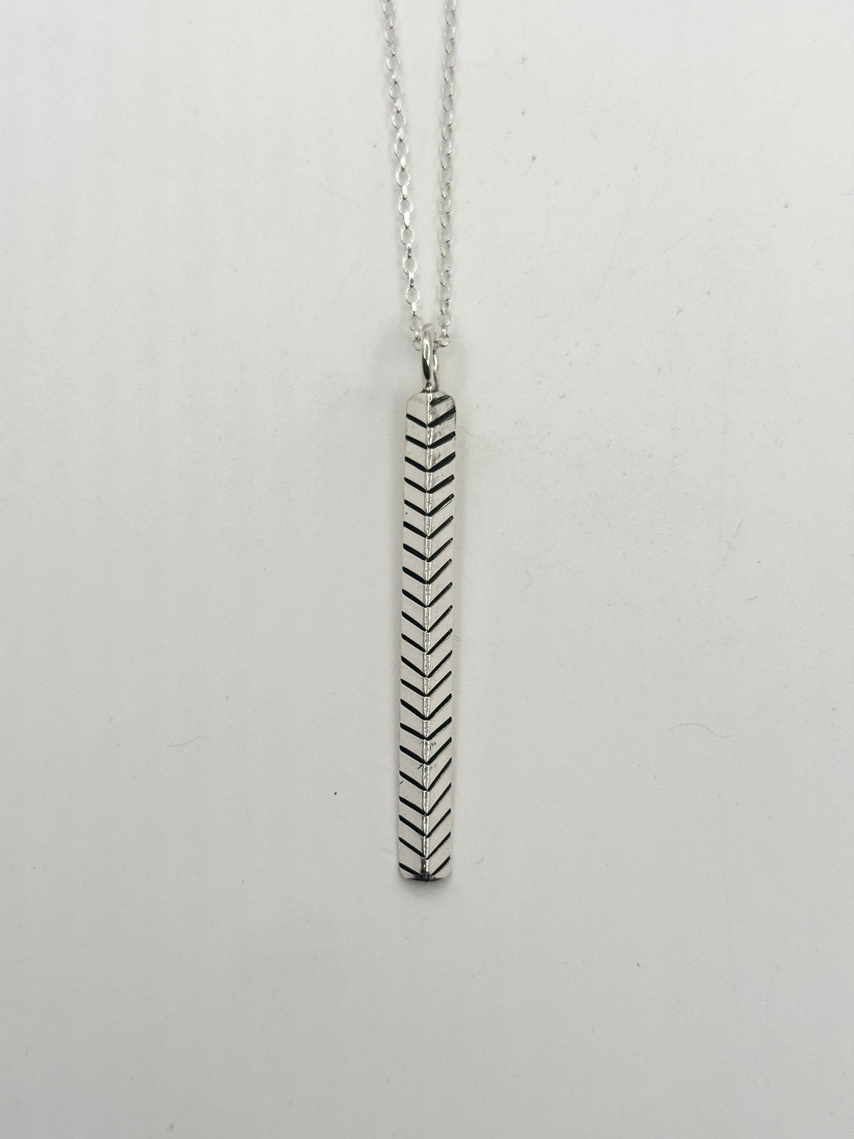 Triangle Wire Diagonal Down