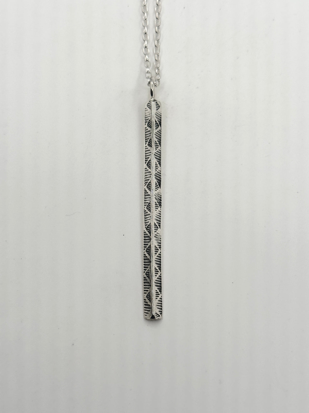 Triangle Wire "V" Within