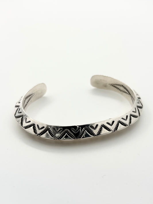 Large Triangle wire Double Mountain design