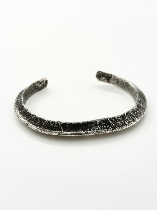 Tufa Cast Medium Triangle Bracelet