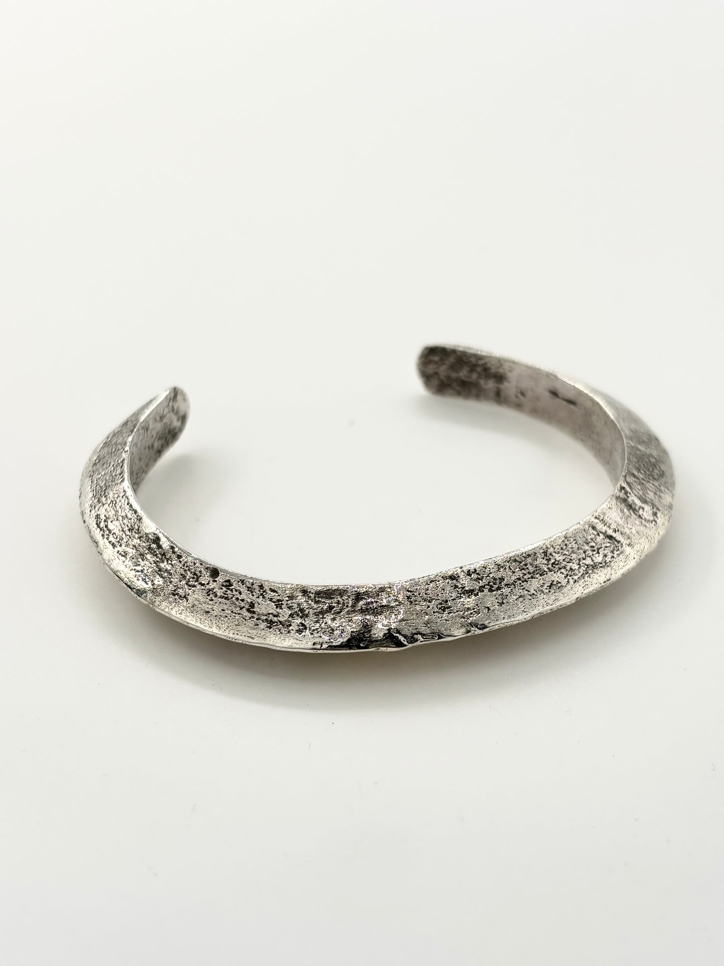 Tufa Cast Medium Triangle Bracelet